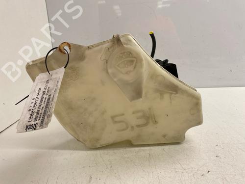 Used Windscreen washer tank Windscreen washer tank 37663133 37663133