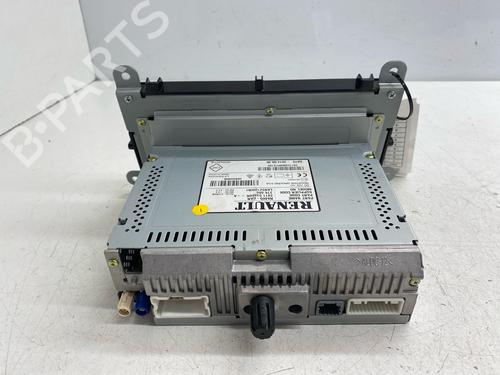 Used Climate control Climate control 38032418 38032418