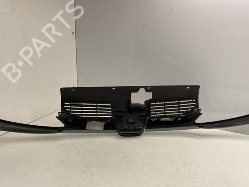 Grille PEUGEOT 206 Hatchback (2A/C) 1.6 16V | BP30174429C40