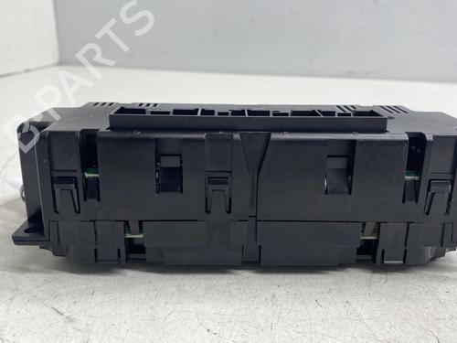 Used Climate control Climate control VW PASSAT B5.5 Variant (3B6) 1.9 TDI (130 hp) 29968869 29968869