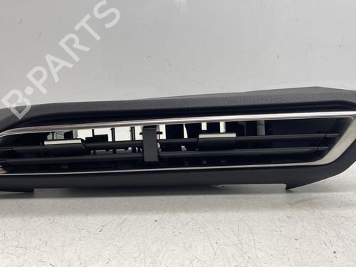 Used Air vent PEUGEOT 3008 II SUV (MC_, MR_, MJ_, M4_) 1.2 THP/ PureTech 130 (MRHNSM, MRHNSU, MRHNSJ, MRHNYW,... (131 hp) 29299278