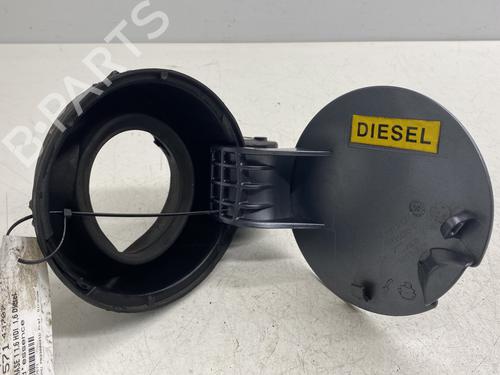 Used Fuel flap Fuel flap 30325875 30325875