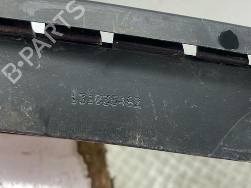 Used Grille Grille 38679620 38679620