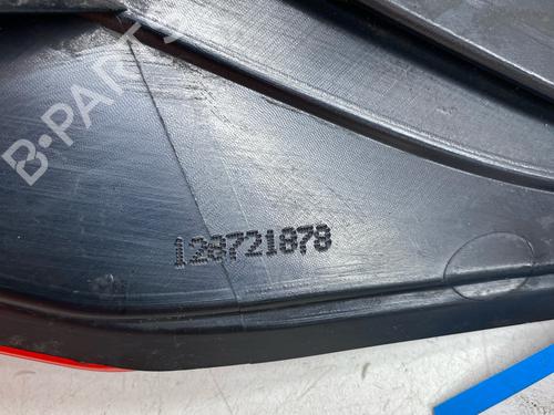 right-taillight-ford-c-max-ii-dxacb7-dxaceu-2010-2011-2012-2013-2014-2015-2016-2017-2018-2019-37070713 main image