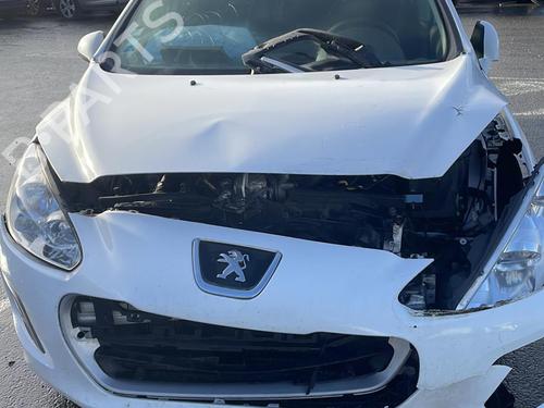 Left front door PEUGEOT 308 I (4A_, 4C_) 1.6 HDi | BP22852048C2 