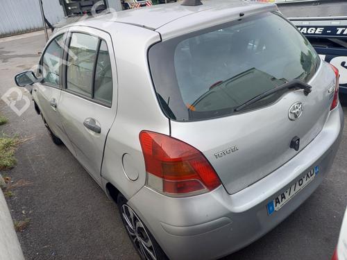 Commande retroviseurs TOYOTA YARIS (_P9_) 1.4 D-4D (NLP90_, NLP90R) | BP22860496I25 