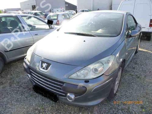 Used Left front fog light PEUGEOT 307 CC (3B) 2.0 HDi 135 (136 hp) 22855516