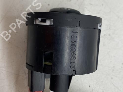 Hovedlysbryter Hovedlysbryter SEAT IBIZA IV (6J5, 6P1) 1.0 (75 hp) 33738524 33738524