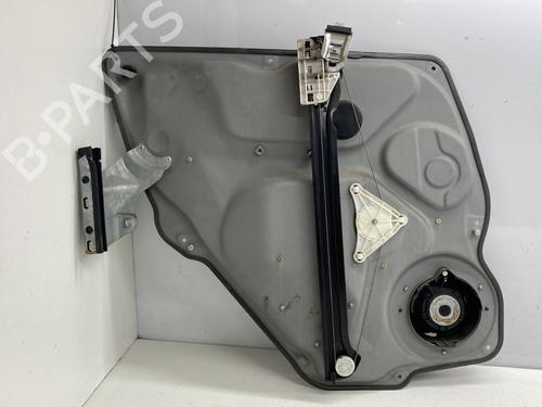 Used Rear right window mechanism Rear right window mechanism MERCEDES-BENZ B-CLASS Sports Tourer (W245) B 180 CDI (245.207) (109 hp) 33305755 33305755