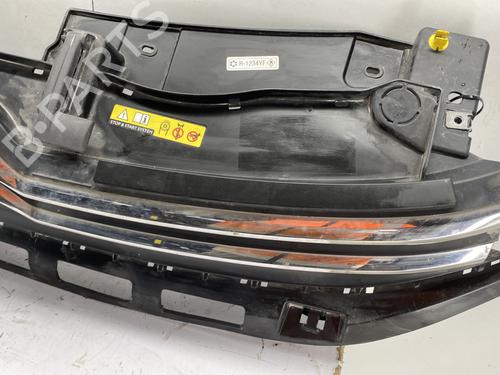 Used Grille Grille CITROËN C3 III (SX) 1.6 BlueHDi 75 (75 hp) 22967077 22967077
