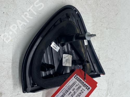 left-tailgate-light-renault-captur-i-j5_-h5_-2013-34348131 main image