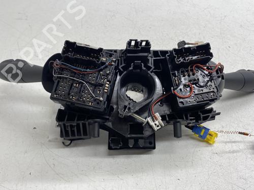 Steering column stalk RENAULT CLIO IV (BH_) 1.5 dCi 75 | BP31067428I23