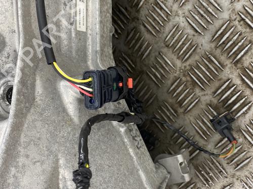 Used Gearbox Gearbox JAGUAR XE (X760) 2.0 D (180 hp) 22860271 22860271