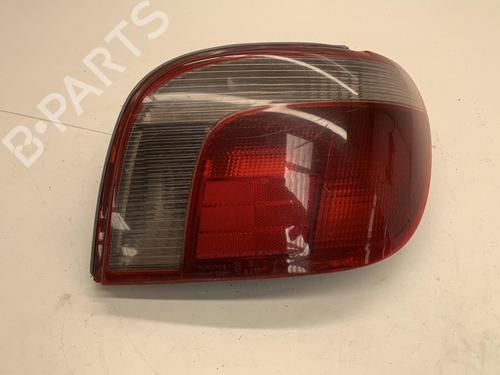Højre baglygte TOYOTA YARIS (_P1_) 1.0 (SCP10_, SCP10R) (68 hp) 22853156