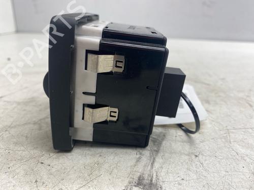 Headlight switch VOLVO V50 (545) 1.6 D | BP38463284I24 - Image 4