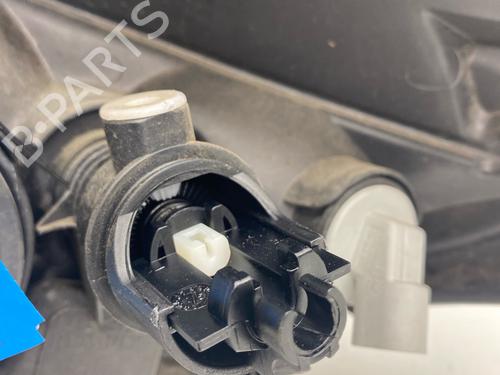 Used Right headlight Right headlight DACIA SANDERO 1.4 MPI LPG (72 hp) 39663049 39663049