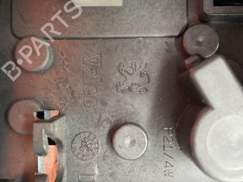 Right taillight PEUGEOT 407 (6D_) 1.6 HDi 110 (6D9HZC, 6D9HYC) | BP22862792C35 