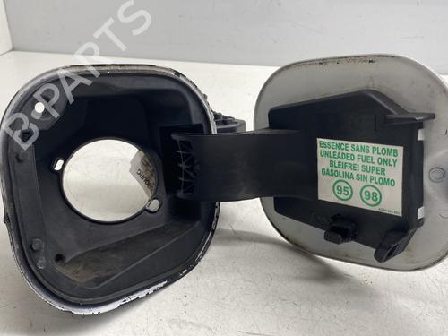 Klapa wlewu paliwa RENAULT TWINGO III (BCM_, BCA_) 0.9 TCe 90 (BCM9, BCM2) | BP28351815C131 