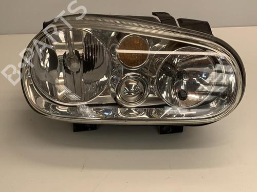 Used Right headlight Right headlight VW GOLF IV (1J1) 1.6 (100 hp) 22853559 22853559