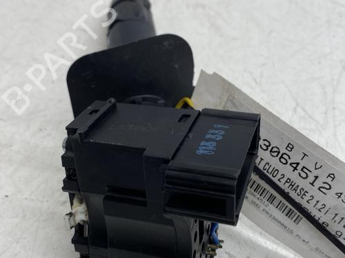 Used Steering column stalk RENAULT CLIO II (BB_, CB_) 1.2 (BB0A, BB0F, BB10, BB1K, BB28, BB2D, BB2H, CB0A,... (58 hp) 26274232