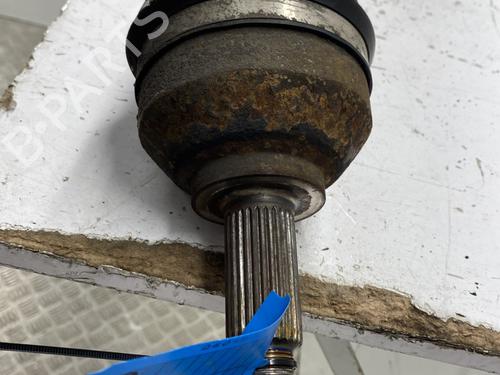 Used Right front driveshaft Right front driveshaft OPEL VIVARO A Van (X83) 2.0 CDTI (F7) (114 hp) 36056215 36056215