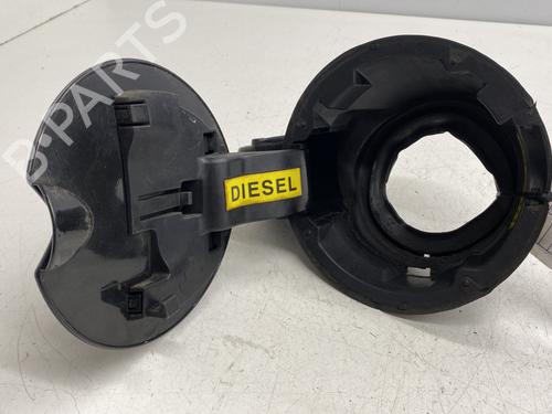 Fuel flap CITROËN C3 Picasso (SH_) 1.6 HDi | BP26977951C131 