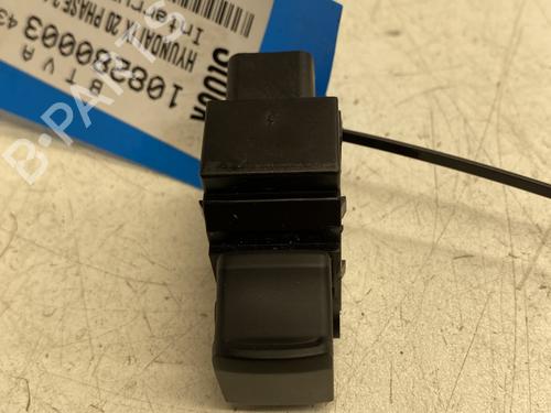 Used Right rear window switch HYUNDAI ix20 (JC) 1.6 CRDI (116 hp) 28035635