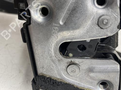 front-right-lock-renault-captur-i-j5_-h5_-2013-28102224 main image