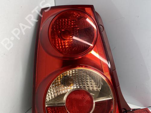left-taillight-kia-picanto-i-sa-2004-2005-2006-2007-2008-2009-2010-2011-2012-32259386 main image