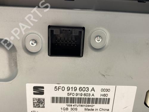 Radio SEAT LEON (5F1) 1.2 TSI | BP26274138E6 - Image 5