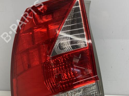 Used Right taillight HONDA FR-V (BE) 2.2 i CTDi (BE5) (140 hp) 26683685