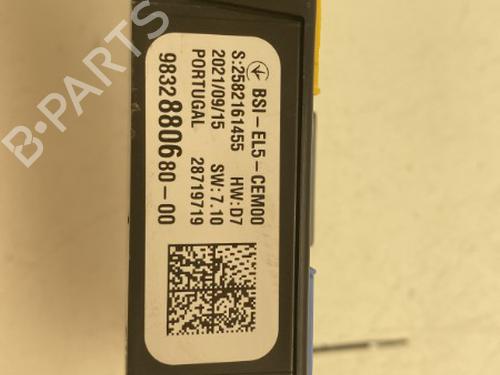 Used Fuse box Fuse box CITROËN C3 AIRCROSS II (2R_, 2C_) 1.2 PureTech 110 (2RHNZB, 2RHNZW, 2RHNPX, 2RHNPJ) (110 hp) 22860792 22860792