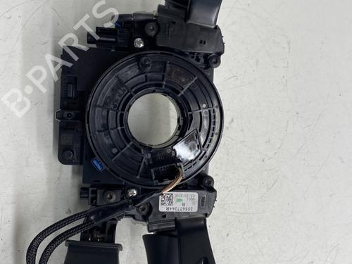 steering-column-stalk-renault-megane-iv-hatchback-b9amn_-2015-26240493 main image