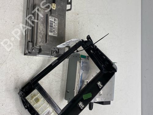 Used Radio Radio 38926021 38926021