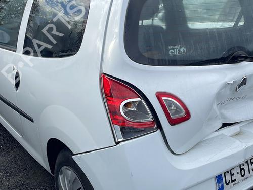 Ricambi RENAULT TWINGO II (CN0_) 1.2 16V (CN04, CN0B) (75 hp) 4356673
