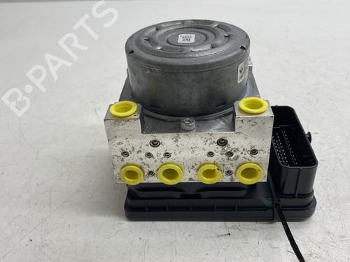 Used ABS pump RENAULT TALISMAN (LP_) 1.5 dCi 110 (LPA3) (110 hp) 26224473