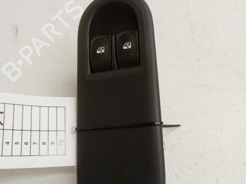 Used Switch Switch RENAULT CLIO III (BR0/1, CR0/1) 1.5 dCi (BR0H, CR0H, CR1S, BR1S) (106 hp) 33687158 33687158
