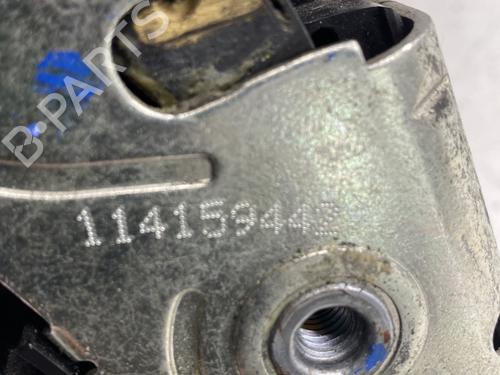 Used Front left lock Front left lock 30197826 30197826