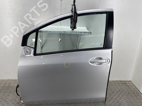 Used Left front door TOYOTA YARIS (_P9_) 1.4 D-4D (NLP90_, NLP90R) (90 hp) 32403606