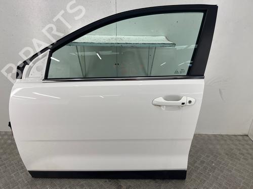 Used Left front door Left front door KIA STONIC (YB) 1.0 T-GDi Eco-Dynamics+ (120 hp) 35788354 35788354