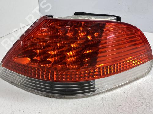right-taillight-bmw-7-e65-e66-e67-2001-2002-2003-2004-2005-2006-2007-2008-2009-29590215 main image