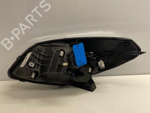 Right headlight DACIA SANDERO 1.4 MPI LPG | BP39663049C29 - Image 3