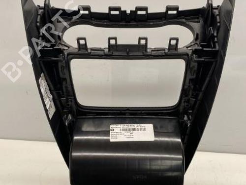 Used Middle console Middle console MERCEDES-BENZ CLA Coupe (C117) CLA 200 CDI / d (117.308) (136 hp) 22855840 22855840