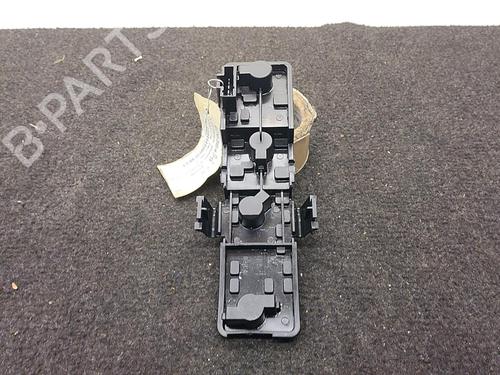 Used Lamp holder CITROËN XSARA PICASSO (N68) 1.6 HDi (90 hp) 22850442