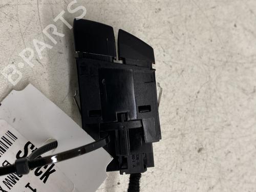 Used Warning switch Warning switch BMW X1 (F48) xDrive 18 d (150 hp) 29139162 29139162