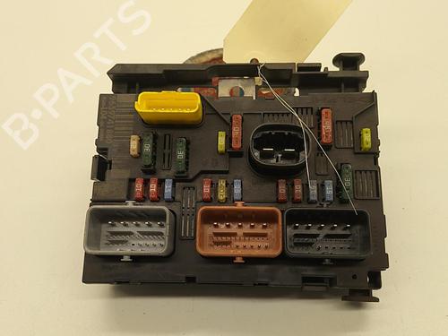Fuse box PEUGEOT 307 (3A/C) 2.0 HDi 135 | BP22856761E1 