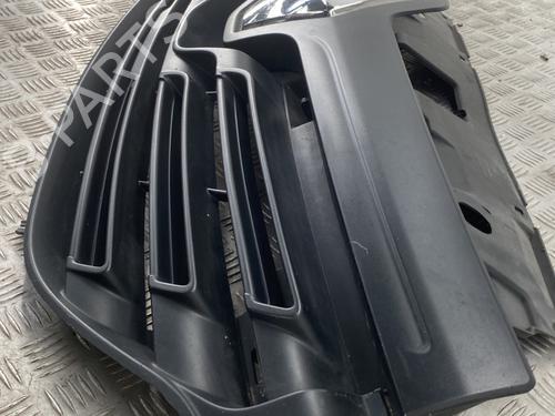 Used Grille Grille RENAULT TRAFIC III Van (FG_) 1.6 dCi 145 (FGMG) (145 hp) 22860258 22860258