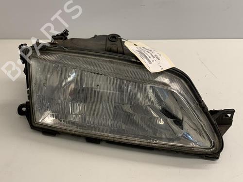 Used Right headlight Right headlight PEUGEOT 306 Hatchback (7A, 7C, N3, N5) 1.4 (75 hp) 22853548 22853548