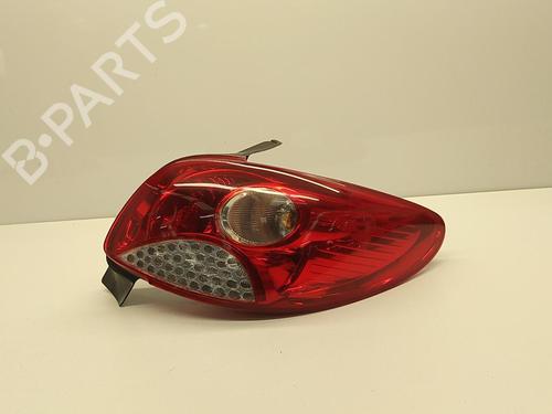 Høyre baklys Høyre baklys PEUGEOT 206+ (2L_, 2M_) 1.4 HDi eco 70 (68 hp) 22850259 22850259