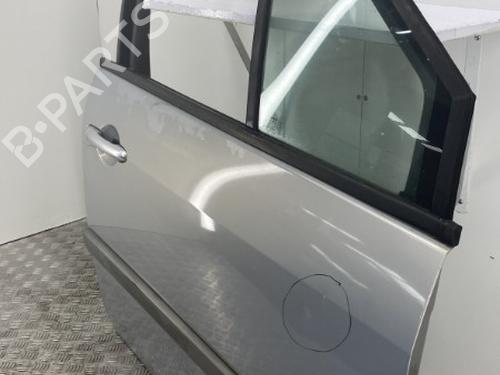 Right front door RENAULT SCÉNIC II (JM0/1_) 2.0 (JM05, JM0U, JM1N, JM1U, JM2V) | BP22860854C3 